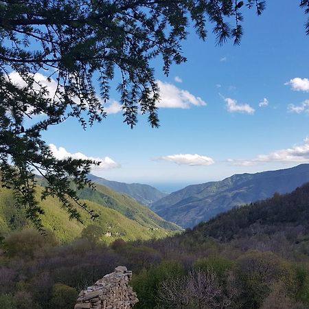 Agriturismo La Fontana Dell'Olmo Hotel Molini di Triora Eksteriør billede